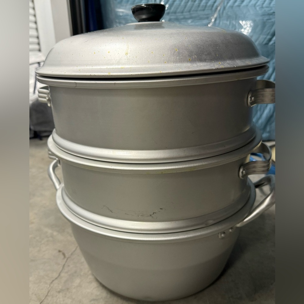 Big Hole/Bottom Aluminum Steamer